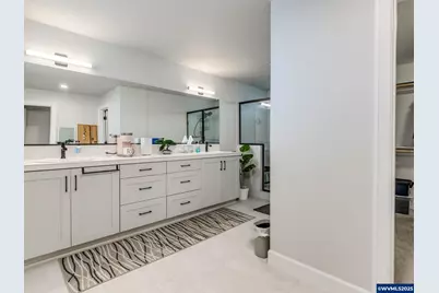 853 NE 17th Av, Canby, OR 97013 - Photo 21