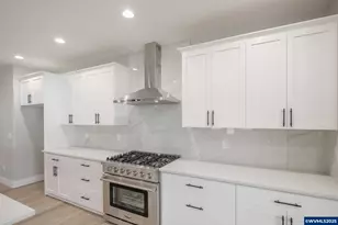 7320 Tanglewood Ave, Lincoln Beach, OR 97388 - Photo 13