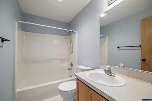 1024 S 10th St, Lebanon, OR 97355 - Photo 23