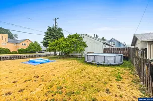 1188 18th Ave, Sweet Home, OR 97386 - Photo 3