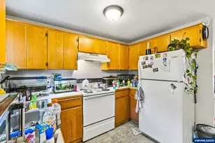 1188 18th Ave, Sweet Home, OR 97386 - Photo 9