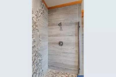 24911 Gap Rd, Brownsville, OR 97327 - Photo 23