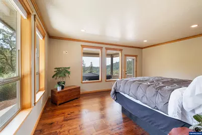 24911 Gap Rd, Brownsville, OR 97327 - Photo 19