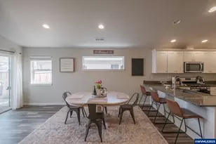 414 SE Ray St, Dallas, OR 97338 - Photo 7