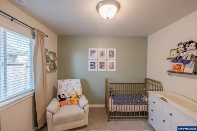 414 SE Ray St, Dallas, OR 97338 - Photo 15