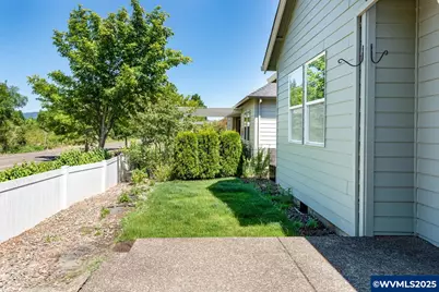 4942 SW Hollyhock Cir, Corvallis, OR 97333 - Photo 39