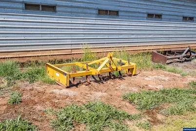 25641 S Schockley Rd, Beavercreek, OR 97004 - Photo 13