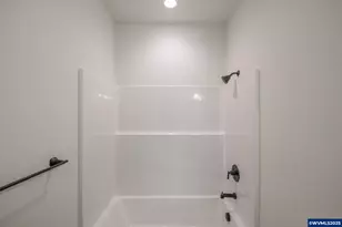 4549 Kalmia St, Sweet Home, OR 97386 - Photo 39