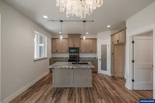 4549 Kalmia St, Sweet Home, OR 97386 - Photo 11