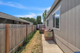 5287 Gold Dust St, Salem, OR 97305 - Photo 19