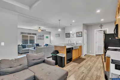 5287 Gold Dust St #222, Salem, OR 97305 - Photo 9