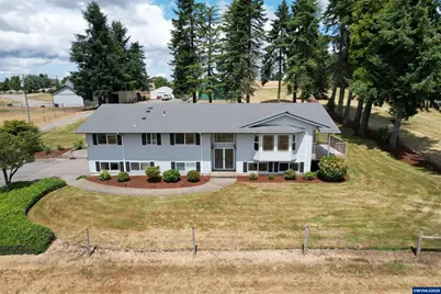 39903 Mertz Dr SE, Stayton, OR 97383 - Photo 1