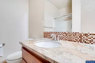 388 Market St, Salem, OR 97301 - Photo 35