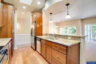 388 Market St, Salem, OR 97301 - Photo 7