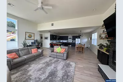 2829 SW Wolverine Dr, Corvallis, OR 97333 - Photo 11