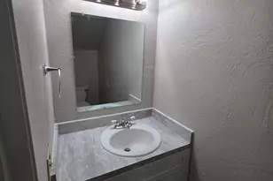 455 W D St, Halsey, OR 97348 - Photo 13