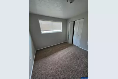 455 W D St, Halsey, OR 97348 - Photo 11