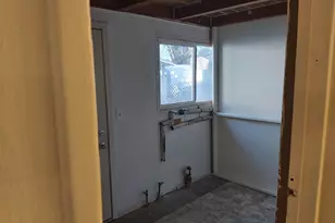 350 SE Lilly Ave, Corvallis, OR 97333 - Photo 33