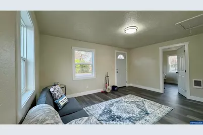 1925 Liberty St NE, Salem, OR 97301 - Photo 13