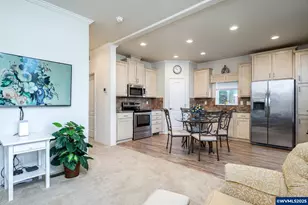 2200 Lancaster Dr SE, Salem, OR 97317 - Photo 9