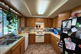 5287 Baxter Ct SE, Salem, OR 97306 - Photo 5