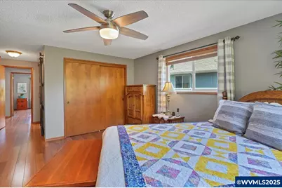 1639 Nut Tree Dr NW, Salem, OR 97304 - Photo 13