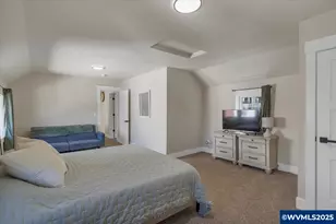 275 Monmouth St, Independence, OR 97351 - Photo 37