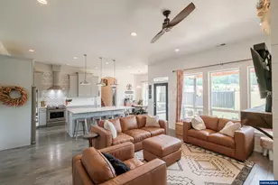 4525 Kalmia St, Sweet Home, OR 97386 - Photo 13