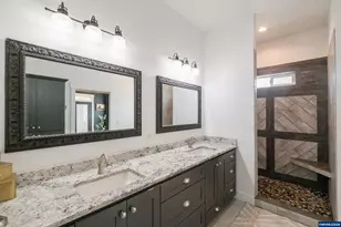 4525 Kalmia St, Sweet Home, OR 97386 - Photo 21