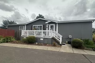2000 Robins Lane SE, Salem, OR 97306 - Photo 5