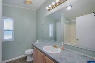 2000 Robins Lane SE, Salem, OR 97306 - Photo 39