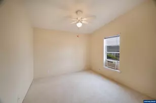 2000 Robins Lane SE, Salem, OR 97306 - Photo 41