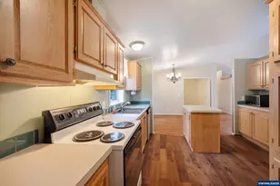 2000 Robins Lane SE, Salem, OR 97306 - Photo 31