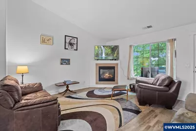 42 Weldwood Dr, Lebanon, OR 97355 - Photo 7