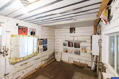 554 Mitchell St, Falls City, OR 97344 - Photo 19