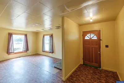 554 Mitchell St, Falls City, OR 97344 - Photo 3