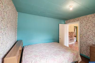 554 Mitchell St, Falls City, OR 97344 - Photo 13