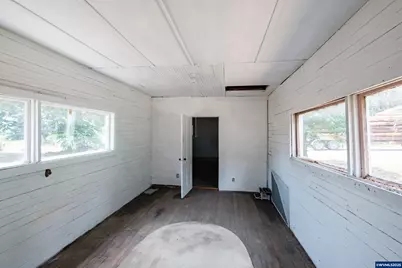 554 Mitchell St, Falls City, OR 97344 - Photo 41