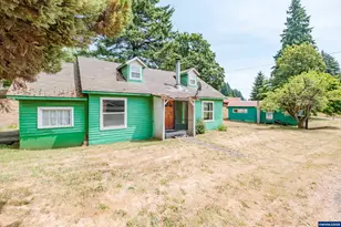 554 Mitchell St, Falls City, OR 97344 - Photo 21