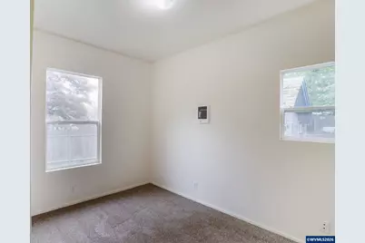 1133 Irvington Dr, Eugene, OR 97404 - Photo 33