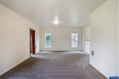1133 Irvington Dr, Eugene, OR 97404 - Photo 23