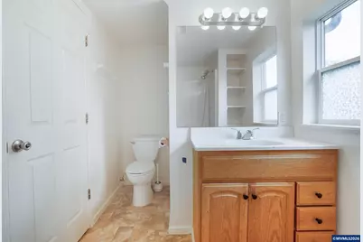 1133 Irvington Dr, Eugene, OR 97404 - Photo 49