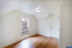 1133 Irvington Dr, Eugene, OR 97404 - Photo 47