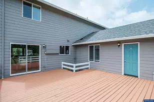 29509 NE Pheasant Ave, Corvallis, OR 97333 - Photo 33