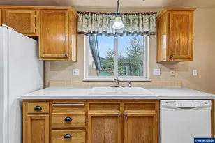 2601 NE Jack London St, Corvallis, OR 97330 - Photo 15