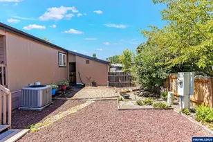 2601 NE Jack London St, Corvallis, OR 97330 - Photo 3