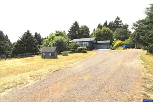 3345 Sample Rd, Falls City, OR 97344 - Photo 35