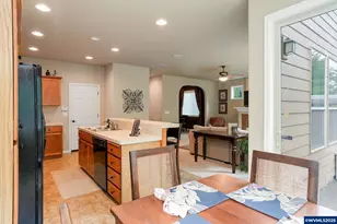 885 N Pointe Dr NW, Albany, OR 97321 - Photo 13