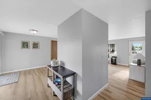 4591 Juliana Lp SE, Salem, OR 97317 - Photo 17