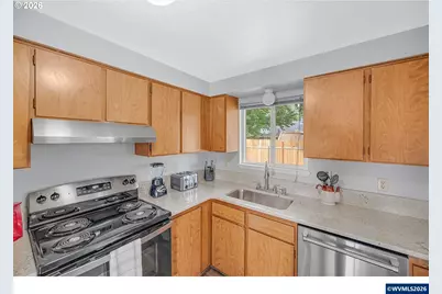 4591 Juliana Lp SE, Salem, OR 97317 - Photo 9